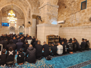  فيديو: إحياء ليلة القدر في المسجد العمري الكبير في اللد